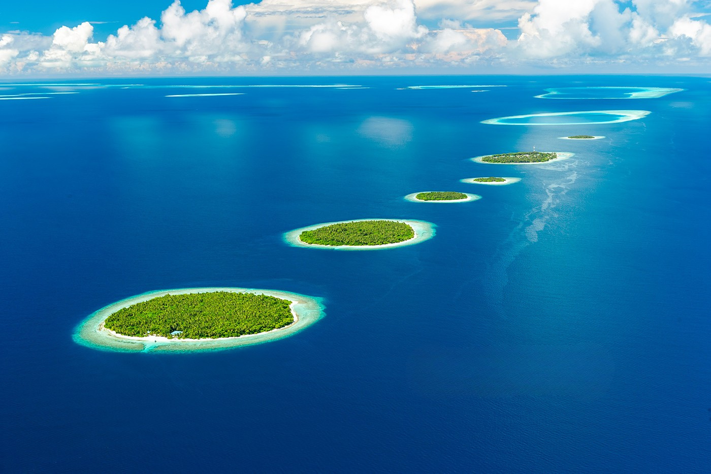 Maldives lagoon and marine transport routes
