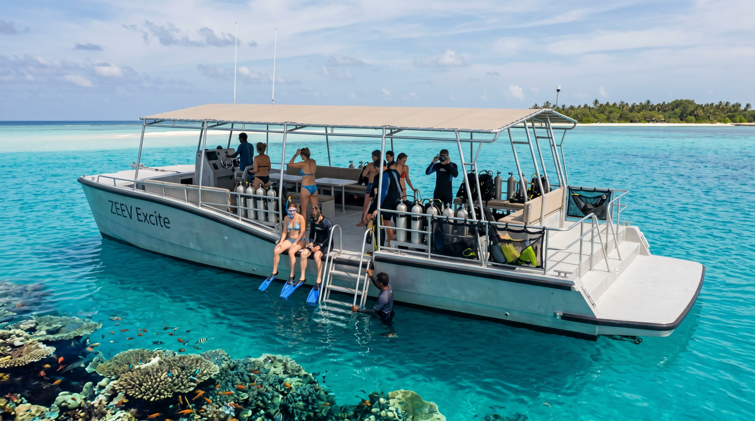 Electric dive and excursion vessel for Maldives reef and guest experiences